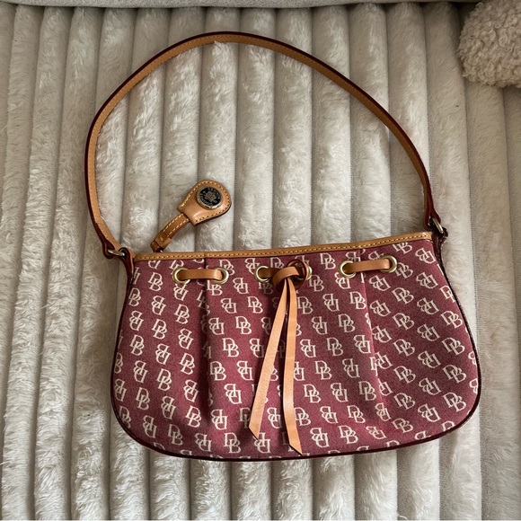 Dooney & Bourke Canvas Y2K Dark Pink Shoulder Bag - Picture 1 of 12